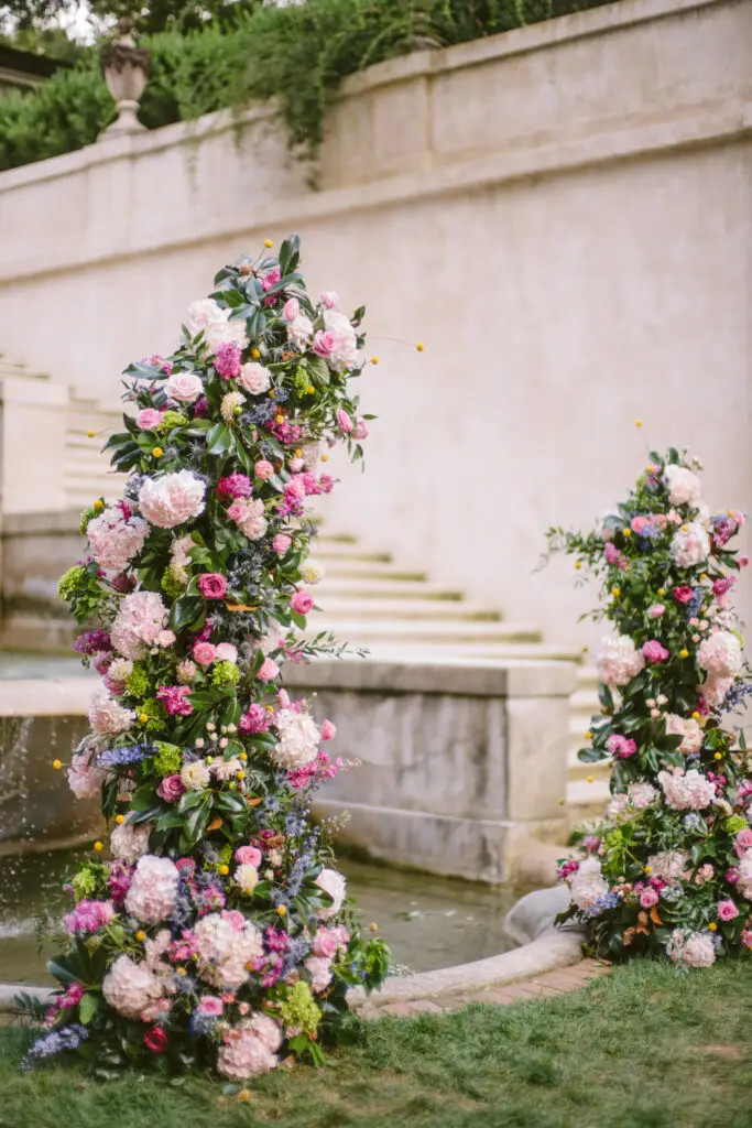 Swan House garden wedding ceremony with white florals